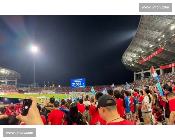 苏超尾声潮未退：三大联赛里的球迷真心